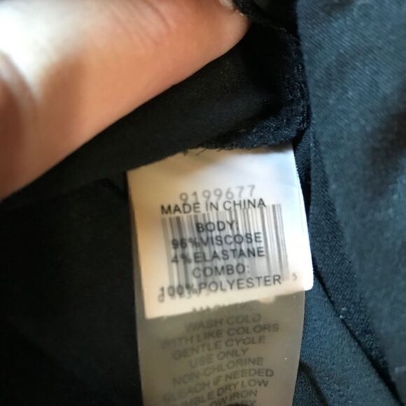 Vince Camuto High Low Tshirt Black sz Small - Picture 4 of 6